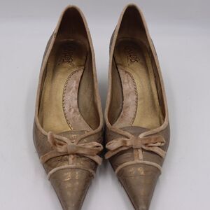 Carlos Santana Revue Tan Snakeskin Point Toe Heels 8.5M Leather